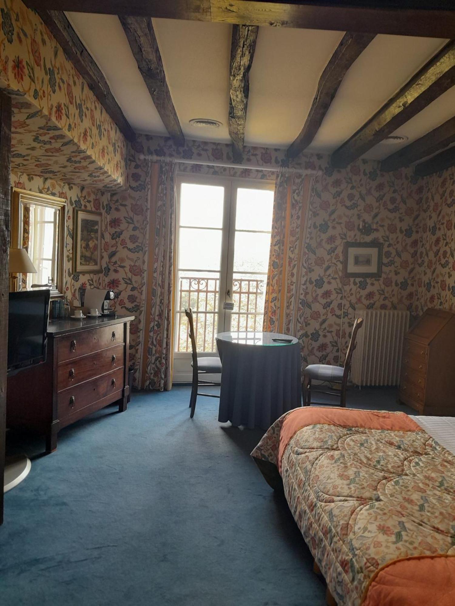 Chateau De Castel Novel Boutique Hotel Varetz ภายนอก รูปภาพ